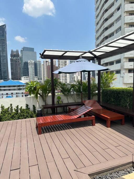 Delightful Condo In Central Location At Sukhumvit 49 Bangkok Exterior foto